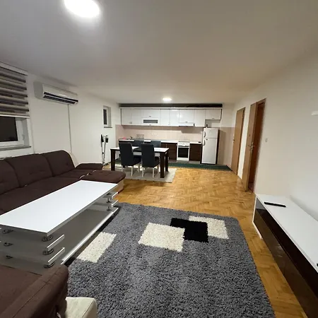 Ameti Apartment *